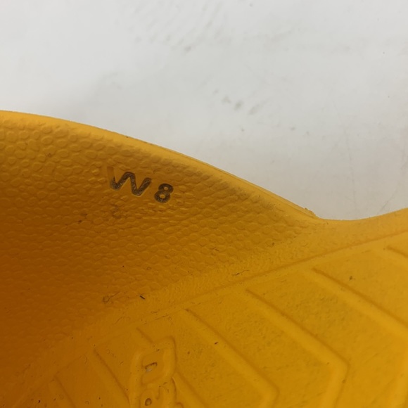 Native Yellow Pointy Flats Size 8 BFL4145C - Picture 3 of 8